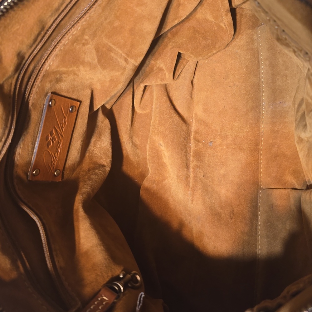 Patricia Nash Elegant Brown Leather Tote Bag - Picture 6 of 9